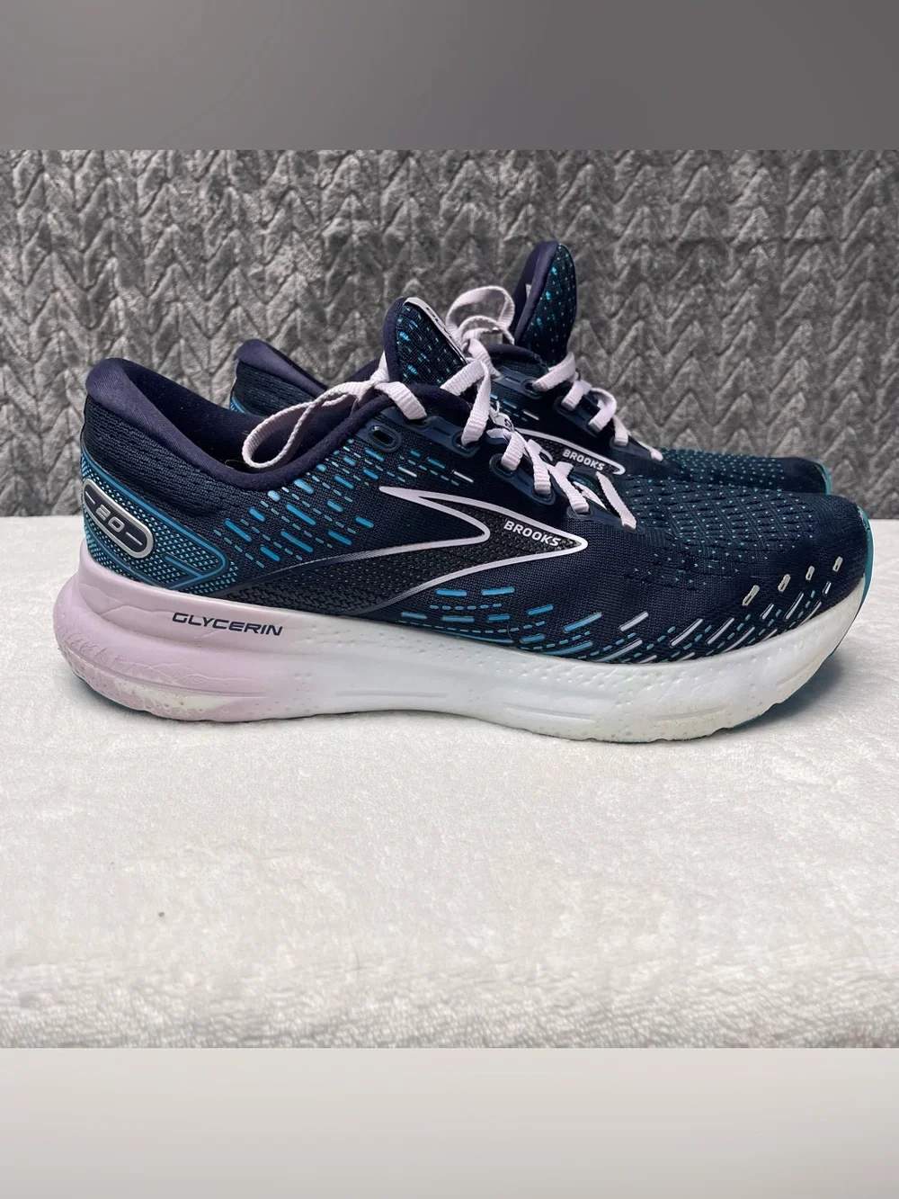 Brooks Glycerin 20 Women Size 10.5 B Navy Blue Light Purple Running Shoes